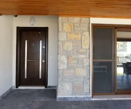Marti Suites Apart شقة فندقية داتْشا